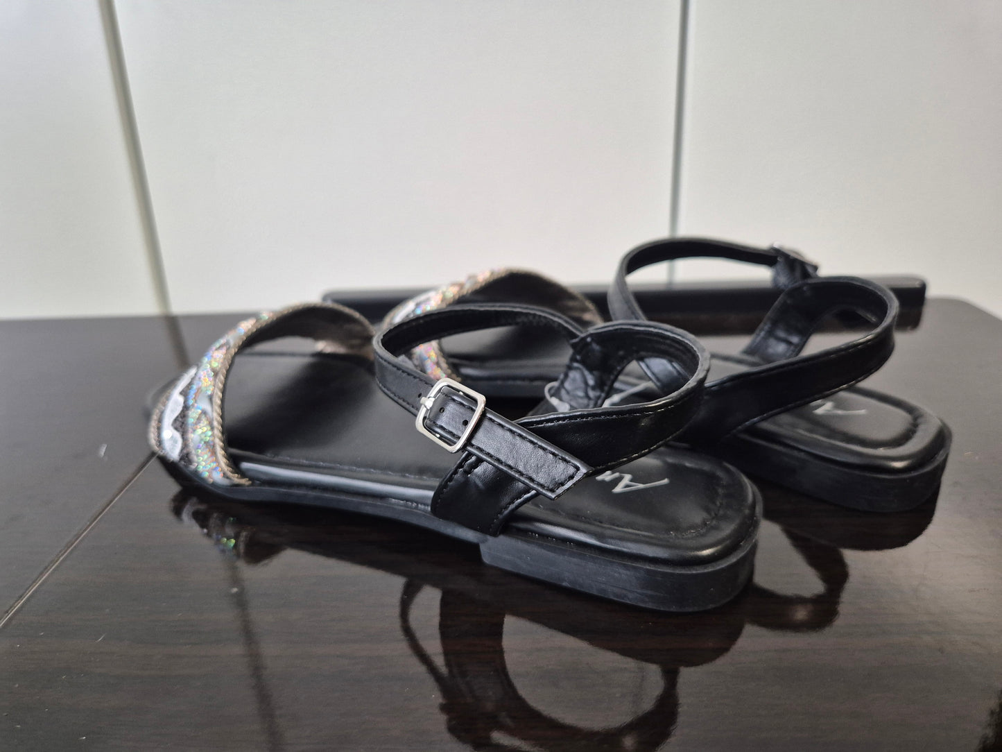 ANISTON SHOES Riemchen Sandale schwarz Gr. 38