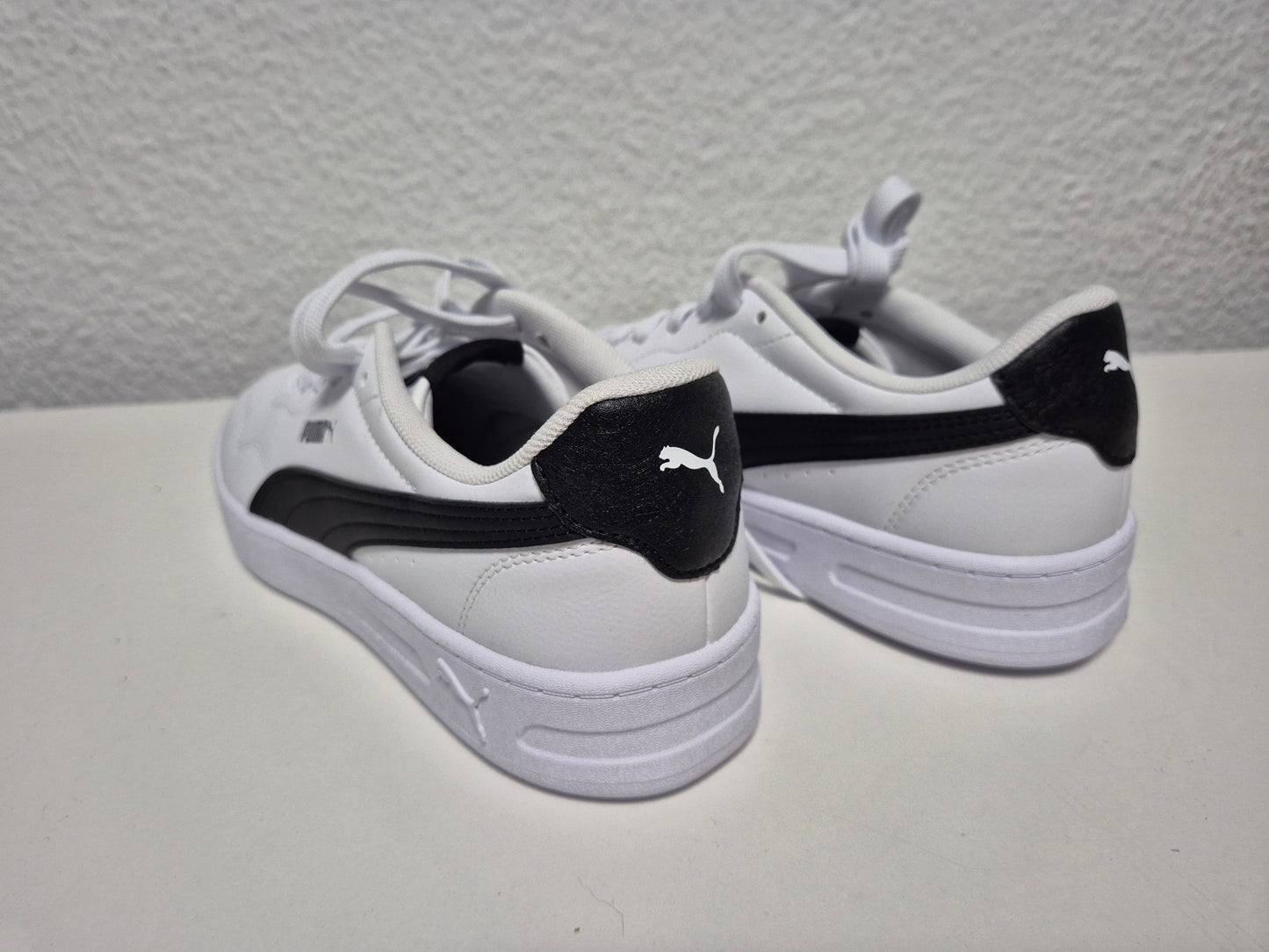 PUMA COURT LALLY Sneaker, weiß-schwarz, Gr. 42