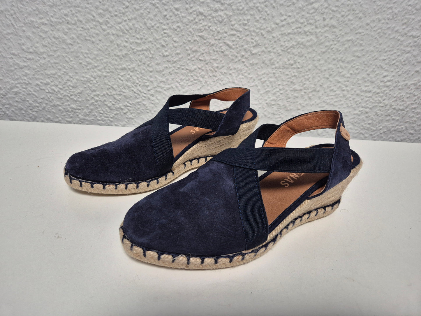 VERBENAS Milena Serraje Keilsandalette, schwarz, Gr. 35