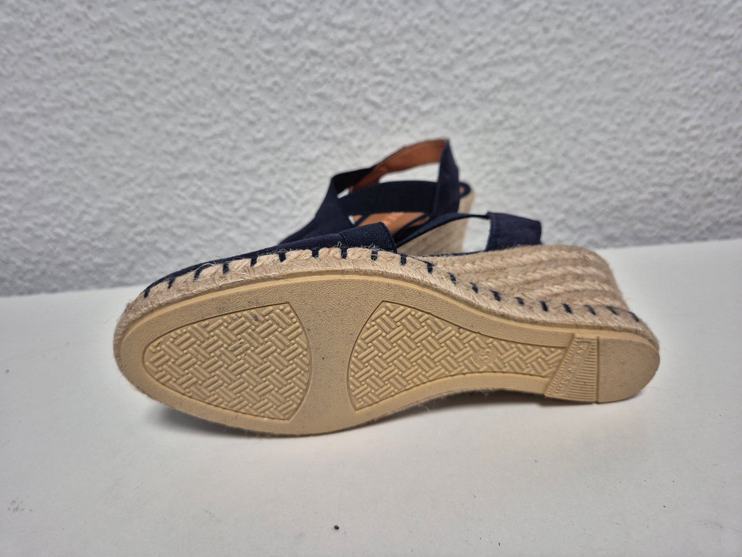 VERBENAS Milena Serraje Keilsandalette, schwarz, Gr. 35