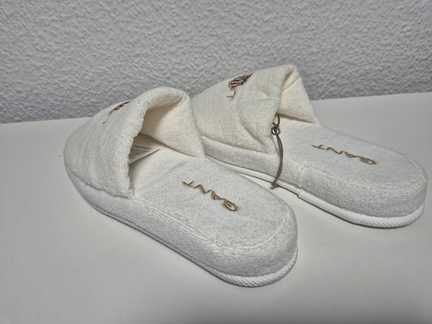 GANT Unisex Schlappen ARCHIVE SHIELD SLIPPERS, weiß, Größe S-M (ca. 40-41)