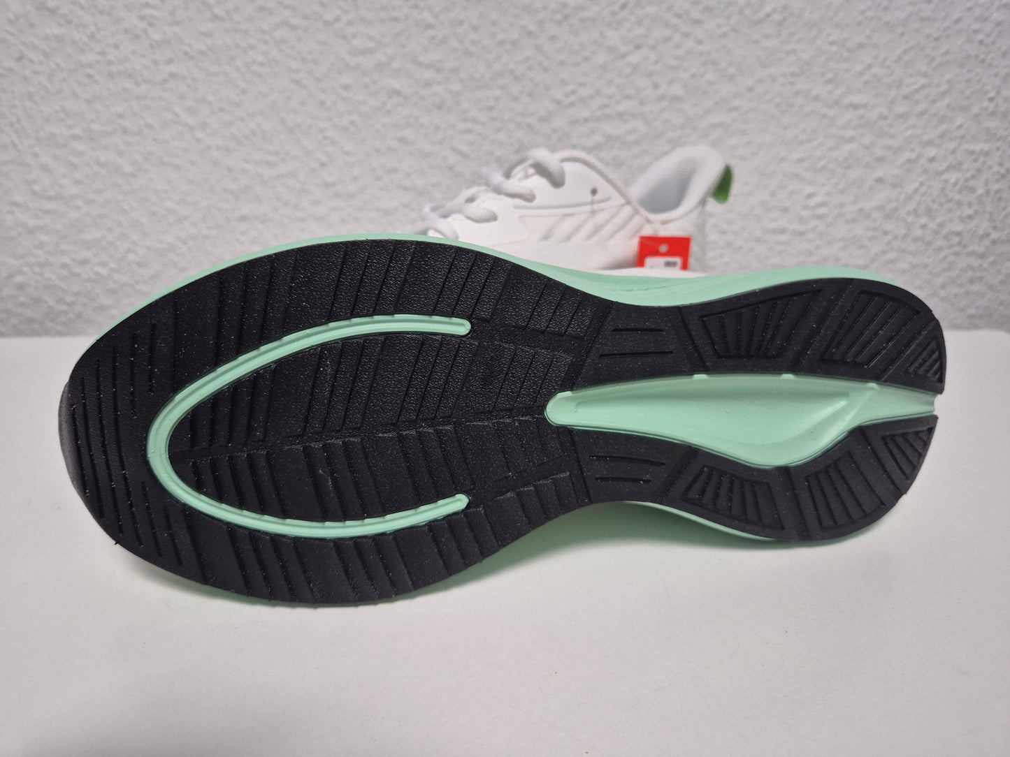 SNEAKERS Sneaker, Laufschuhe, weiß-grün, Gr. 45