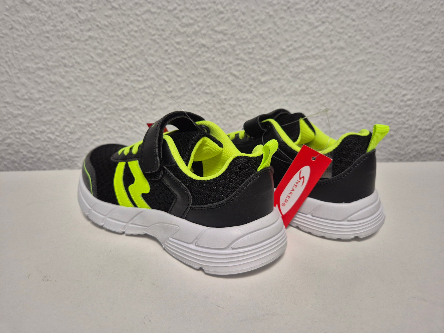 SNEAKERS Sneaker Turnschuhe, schwarz-neongelb, Gr. 32