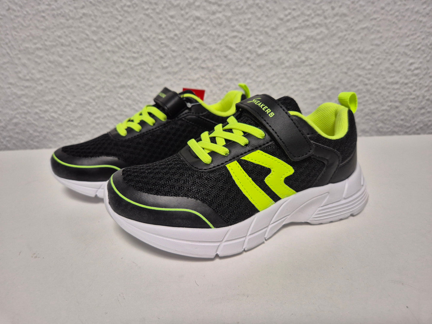 SNEAKERS Sneaker Turnschuhe, schwarz-neongelb, Gr. 30