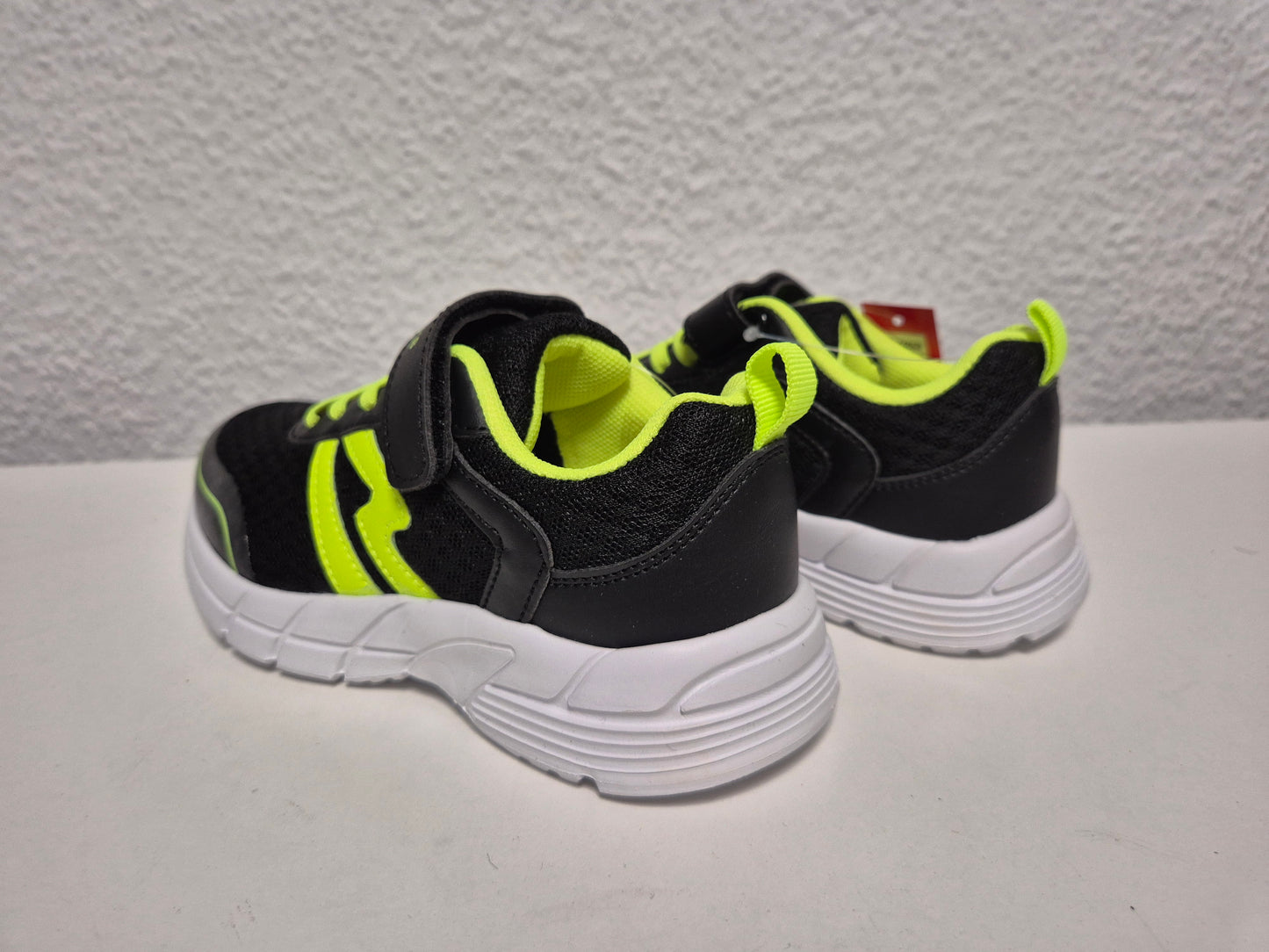 SNEAKERS Sneaker Turnschuhe, schwarz-neongelb, Gr. 30