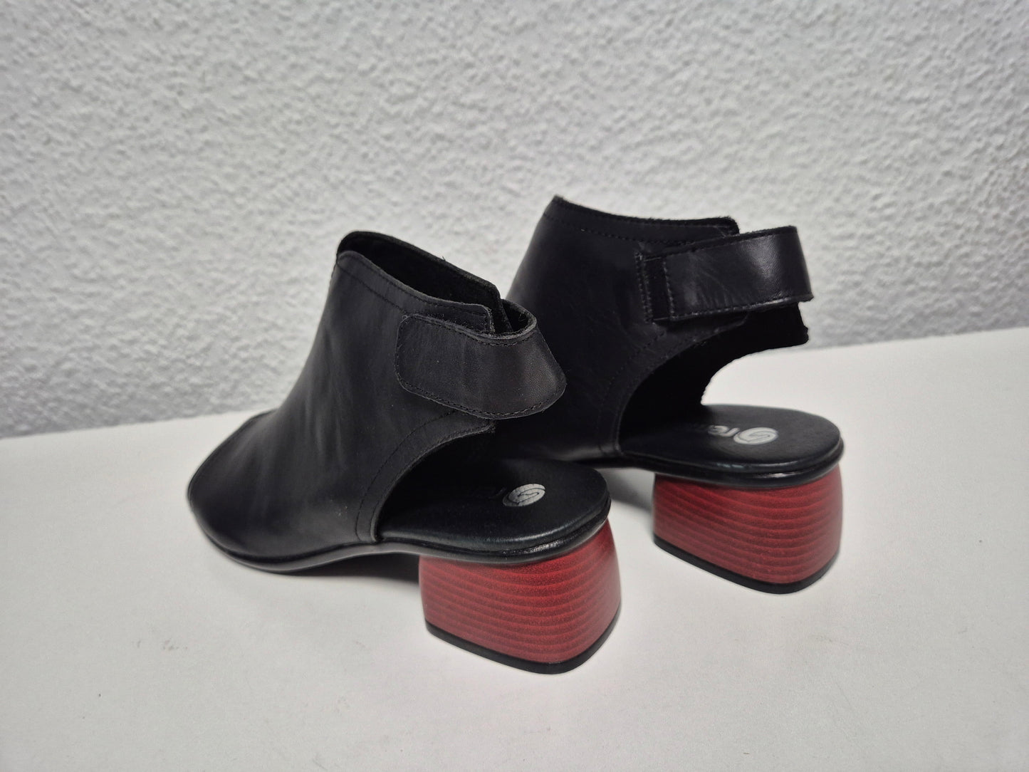 REMONTE Sandalette mit Blockabsatz, schwarz, Gr. 39