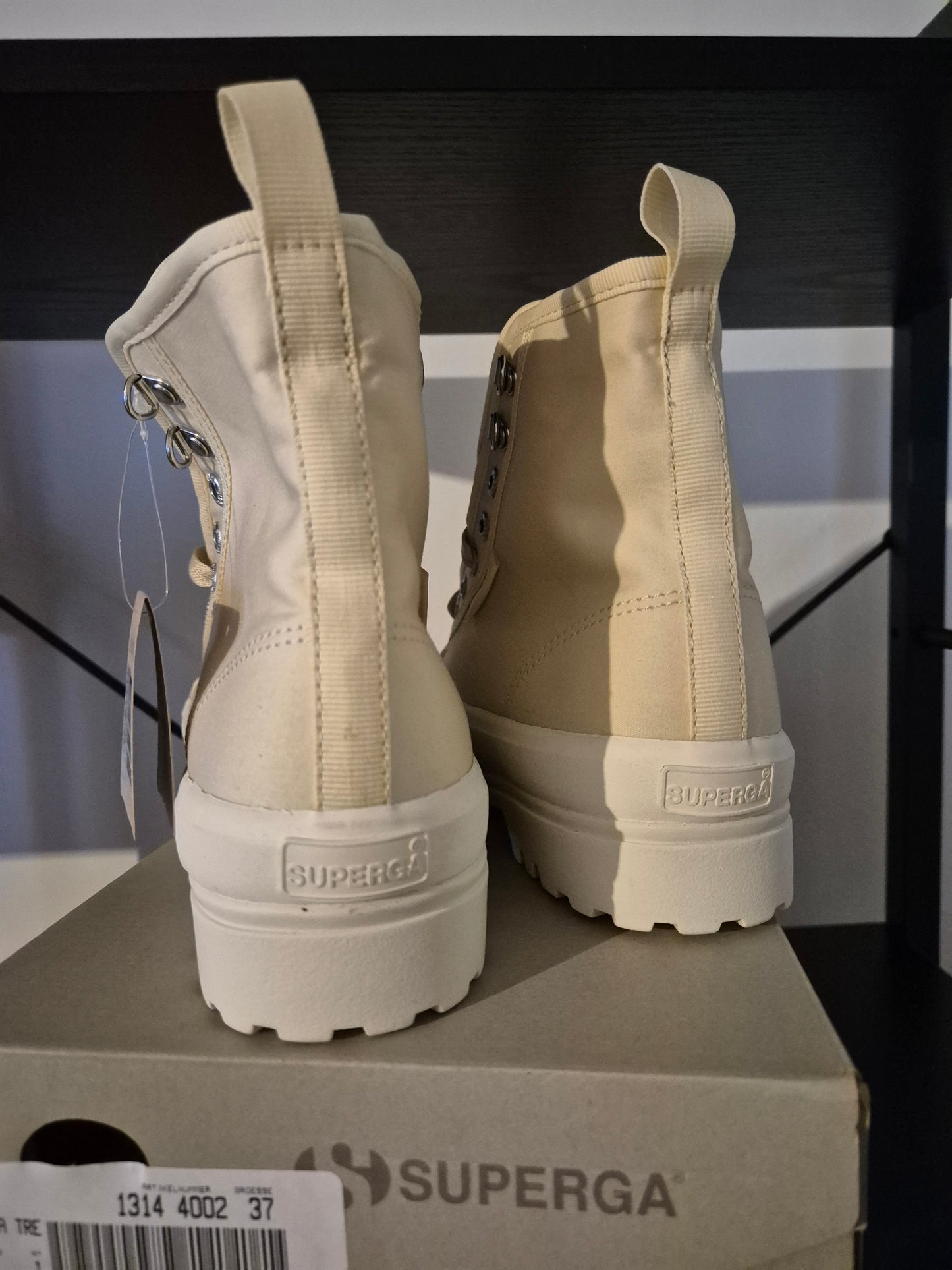 Superga Alpina Trench - sand Gr. 37