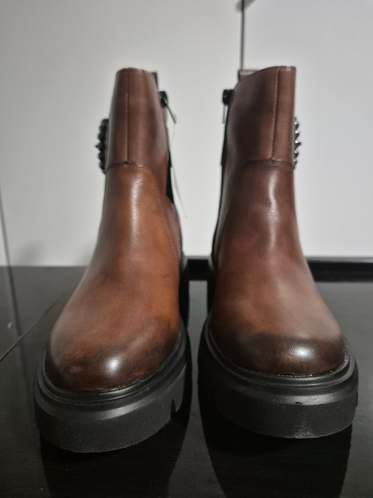 REMONTE Chelseaboots mit schöner Zierschnalle braun Gr. 36