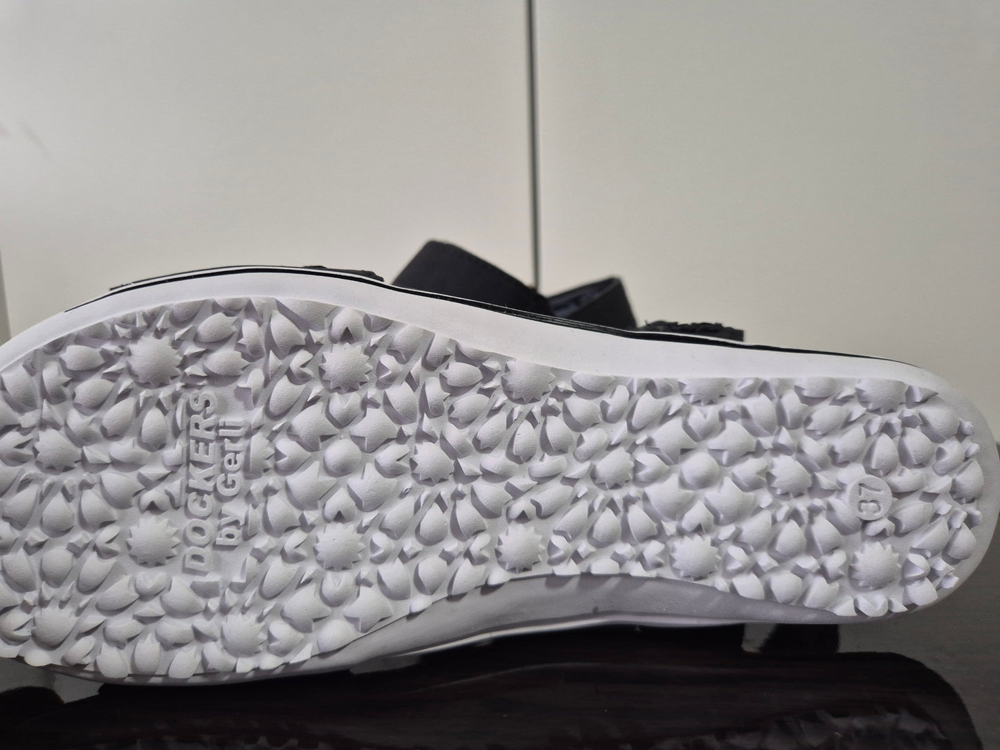 DOCKERS BY GERLI Sandale Barfußschuh, Klettschuh, Sommerschuh schwarz Gr. 37