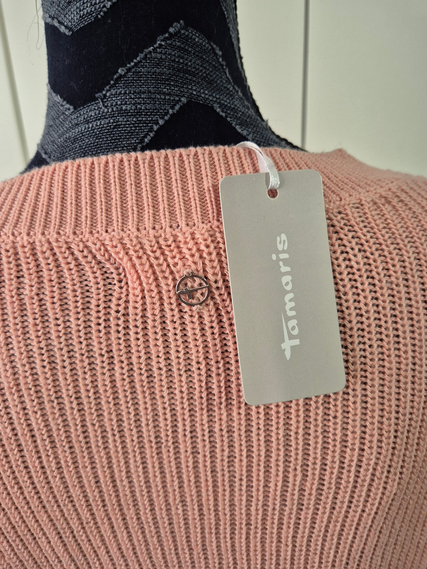 Tamaris Pullover mit Knopfschulter