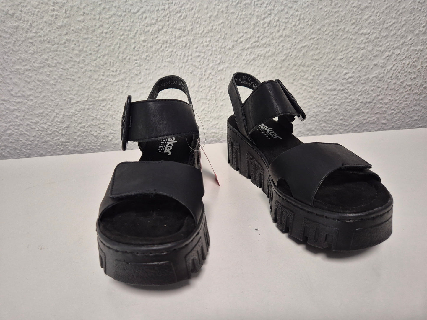 RIEKER Sandalette mit Keilabsatz, schwarz, Gr. 38