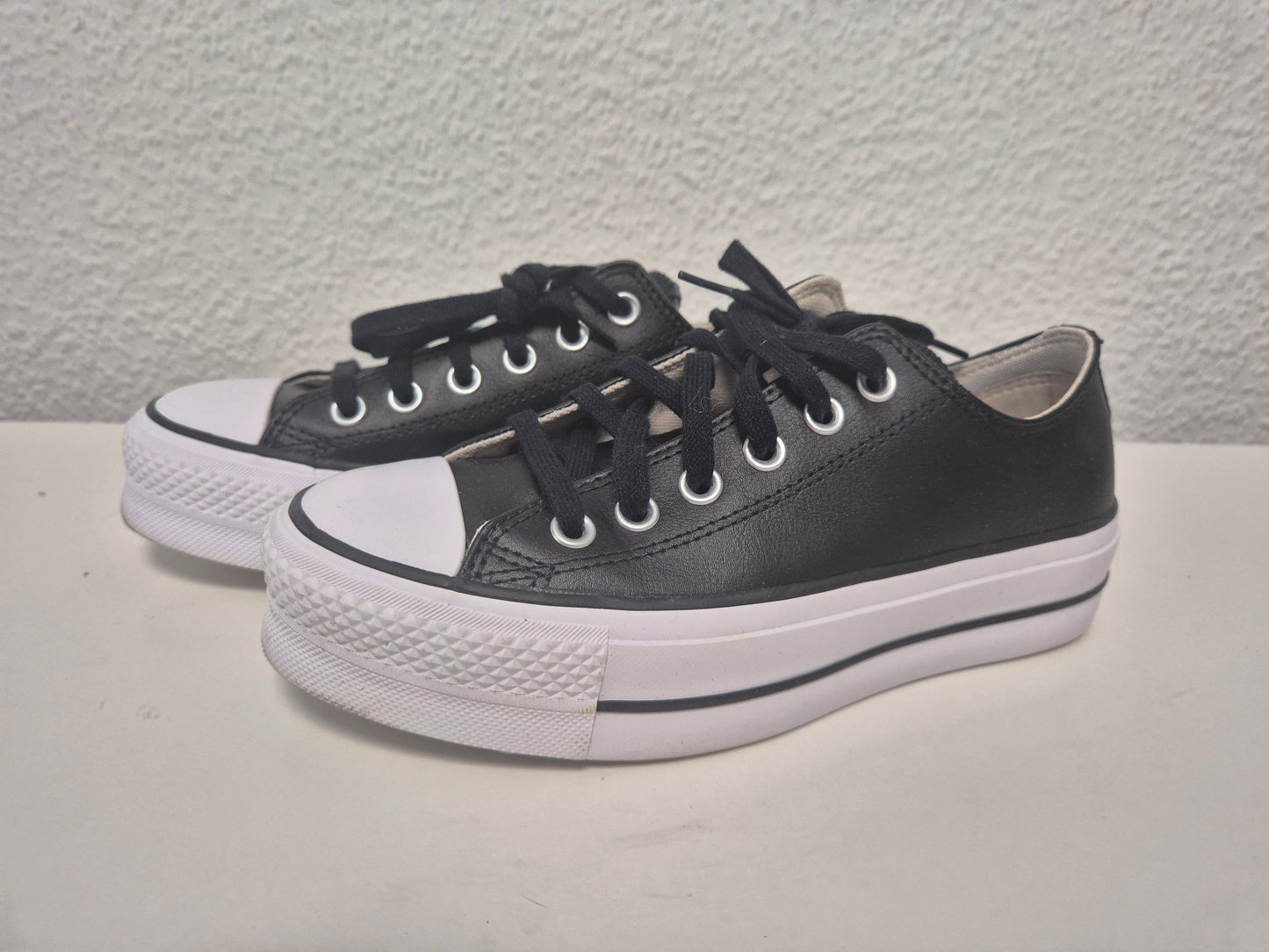 Converse Chuck Taylor All Star Platform Leather Sneaker schwarz Gr. 37