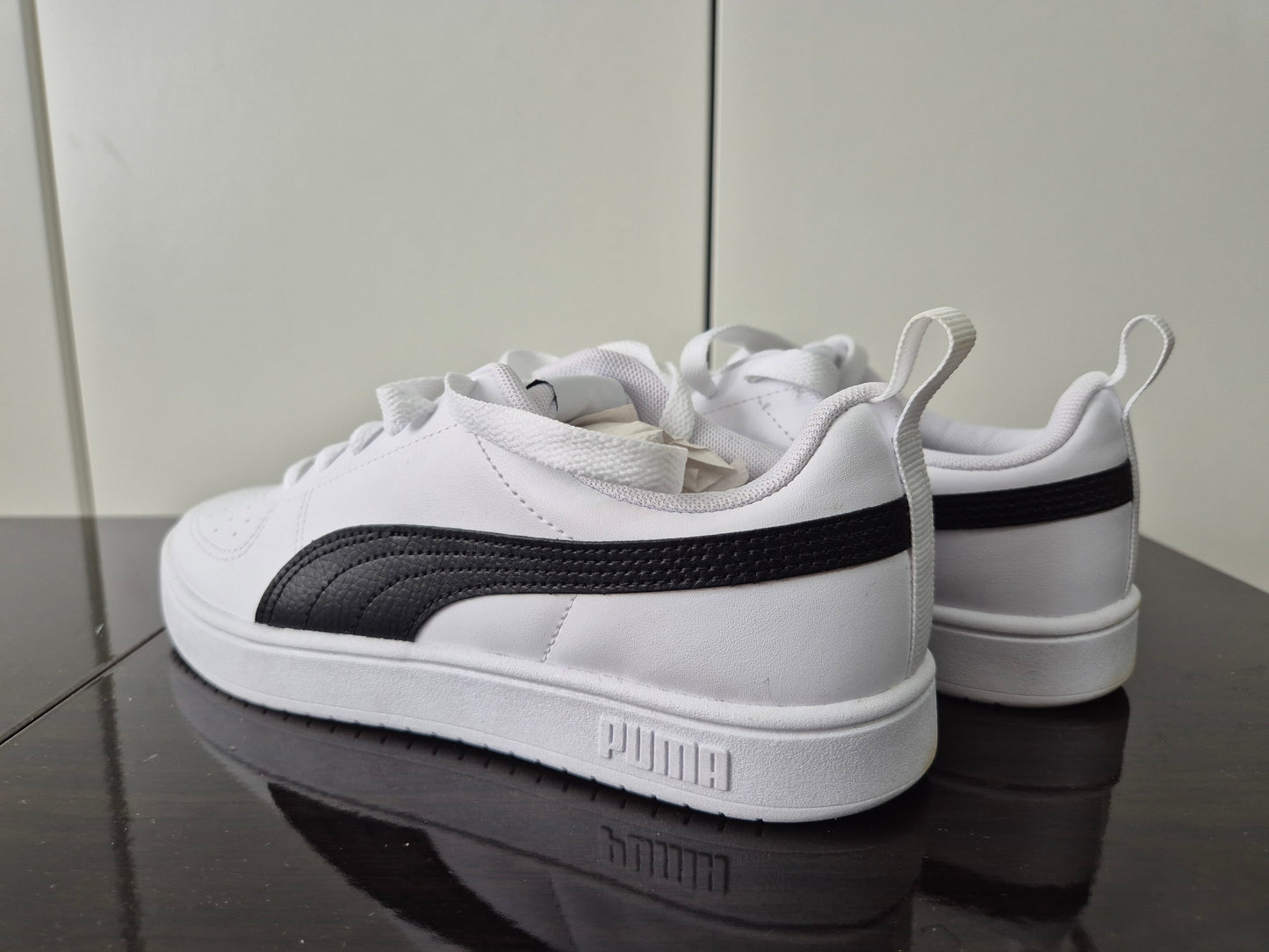PUMA Rickie Sneaker Uni weiß-schwarz Gr. 39
