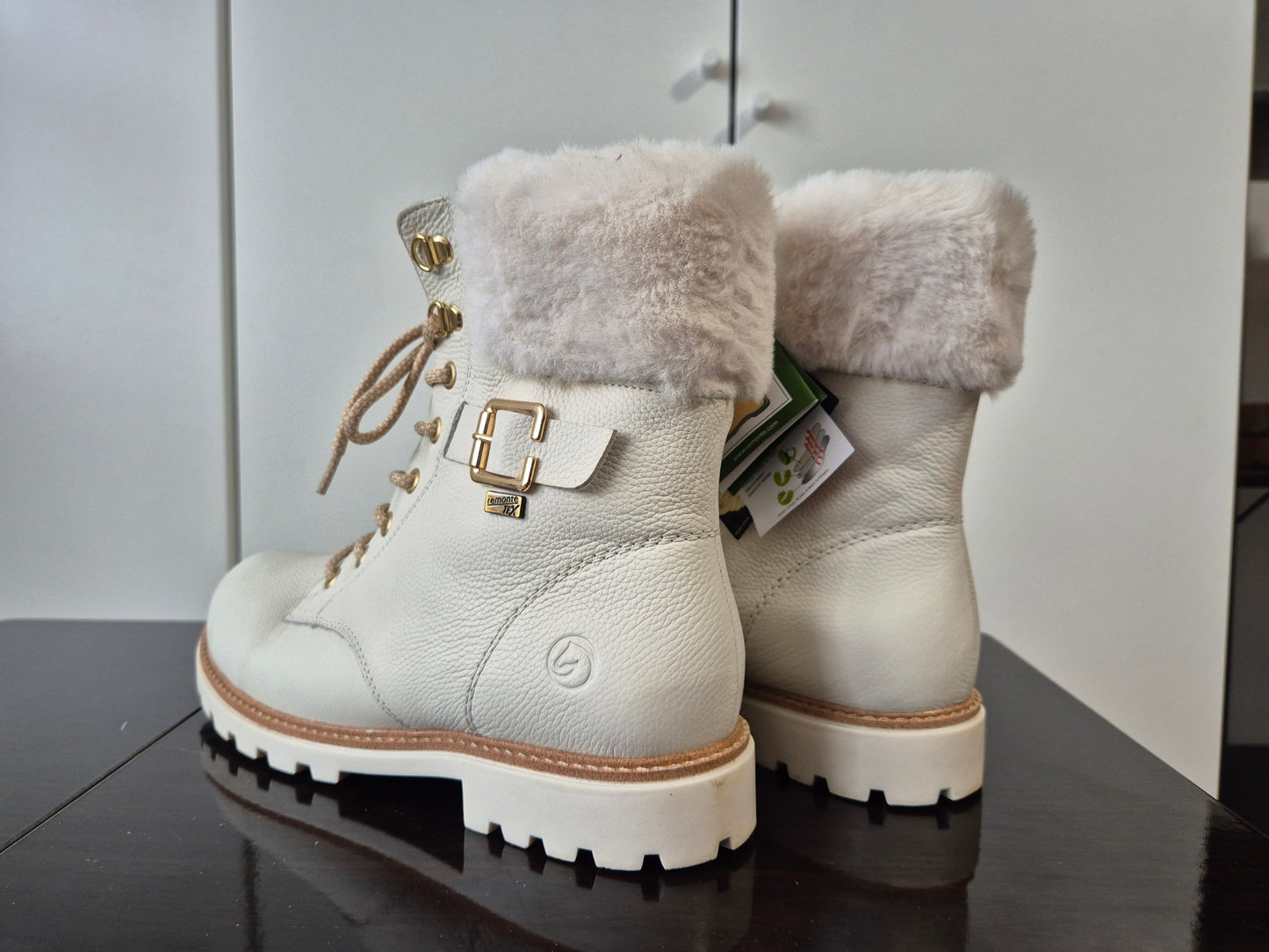 REMONTE Elisabeth Hurley-Collection Winterboots weiß Gr. 42