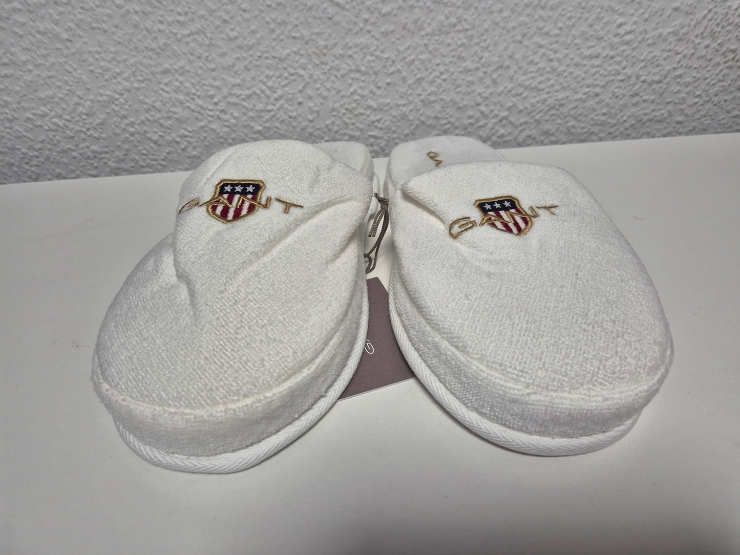 GANT Unisex Schlappen ARCHIVE SHIELD SLIPPERS, weiß, Größe L-XL (ca. 44-45)