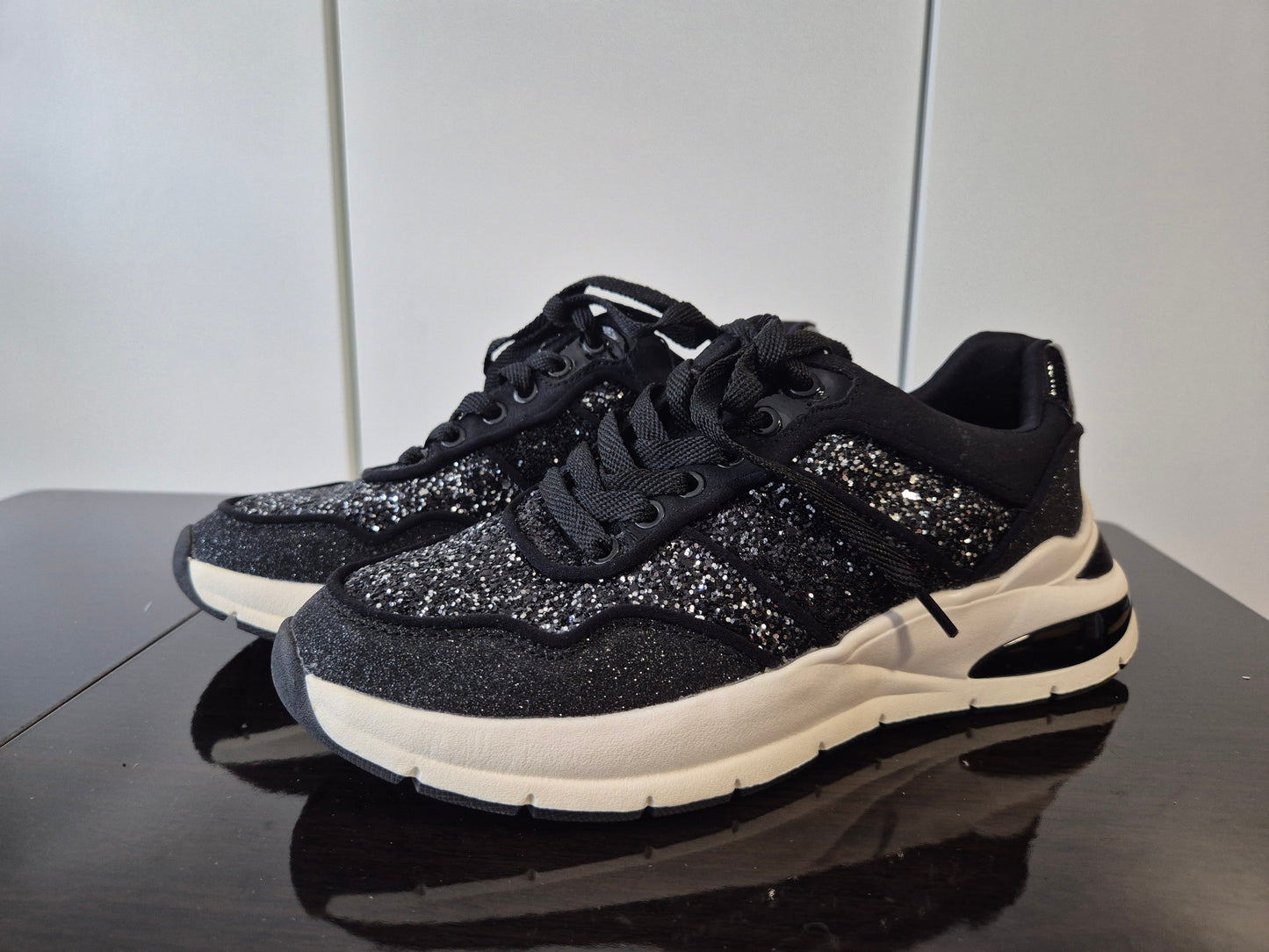 Tamaris Damen Sneaker schwarz glitzer