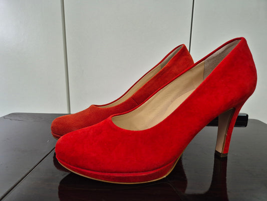 Paul Green Leder Pumps rot, Gr. 39 (6)